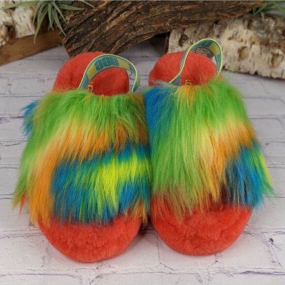 UGG Fluff Yeah Slide Tie Dye Slippers - Picture 2 of 9